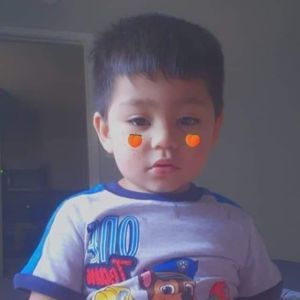 Meet your Posher, Javier